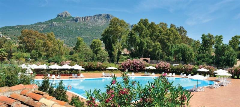 Marina Torre Navarrese Resort سانتا ماريا نافاريز المظهر الخارجي الصورة