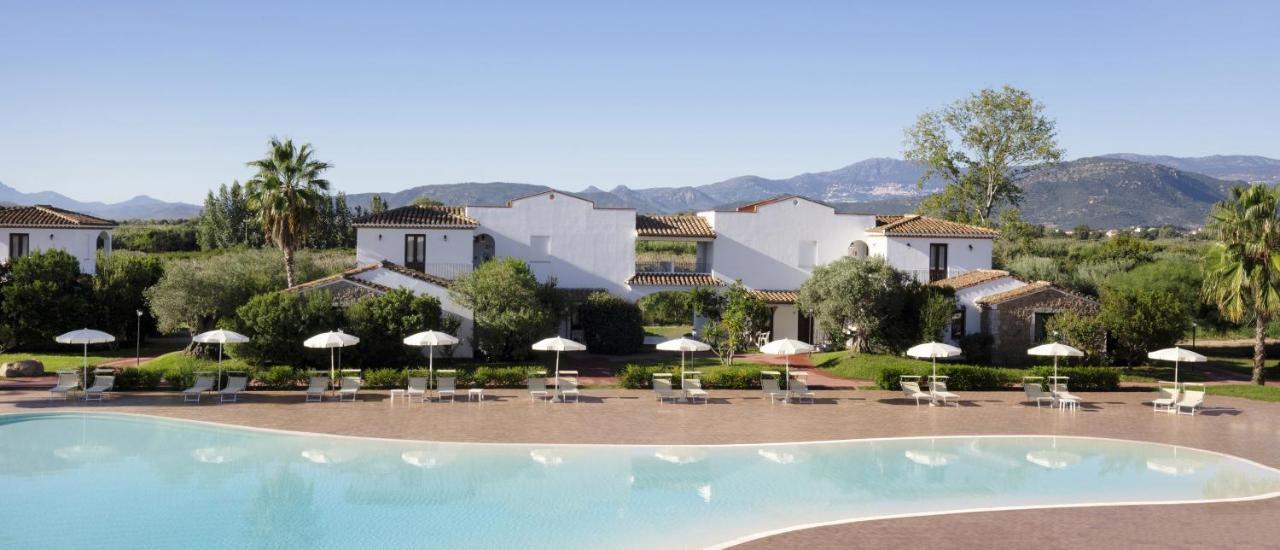 Marina Torre Navarrese Resort سانتا ماريا نافاريز المظهر الخارجي الصورة