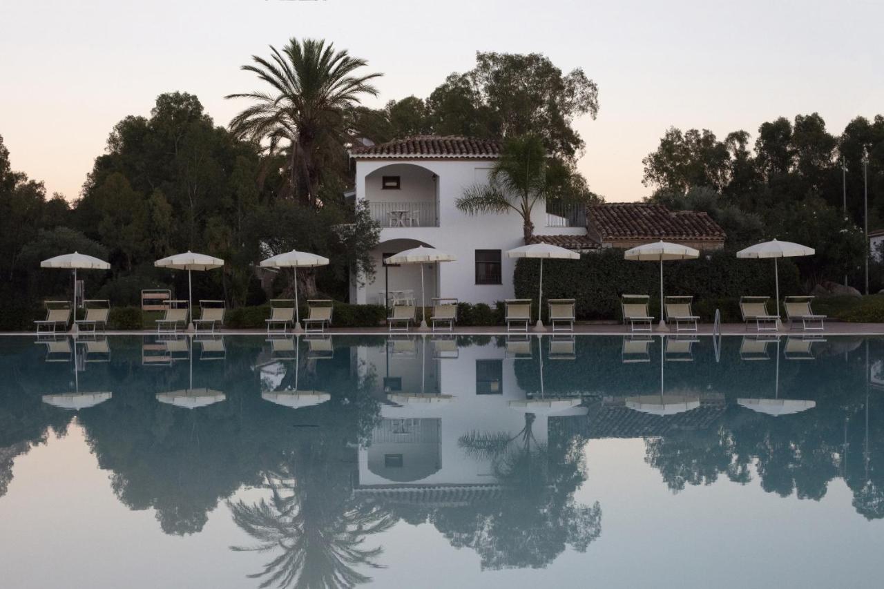 Marina Torre Navarrese Resort سانتا ماريا نافاريز المظهر الخارجي الصورة