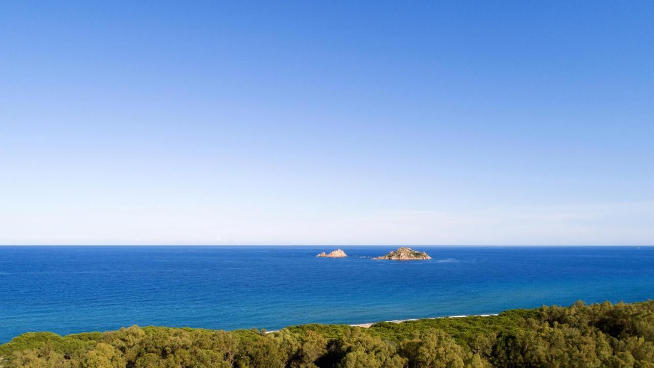 Marina Torre Navarrese Resort سانتا ماريا نافاريز المظهر الخارجي الصورة