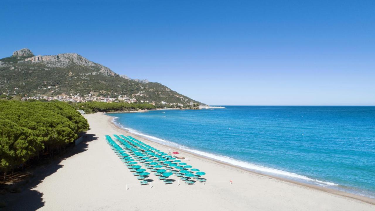 Marina Torre Navarrese Resort سانتا ماريا نافاريز المظهر الخارجي الصورة