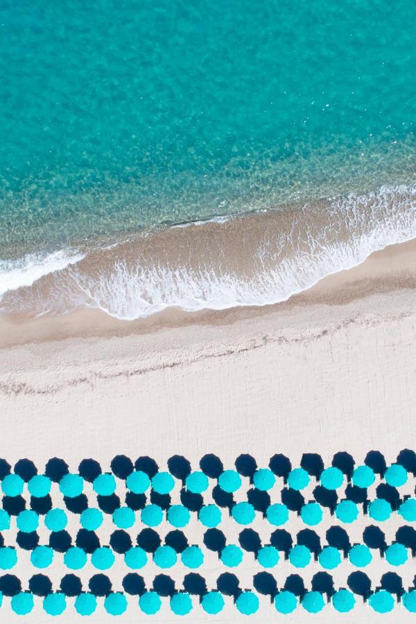 Marina Torre Navarrese Resort سانتا ماريا نافاريز المظهر الخارجي الصورة